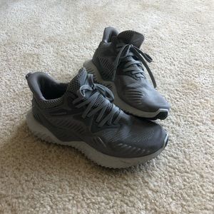 Adidas alphabounce sneakers